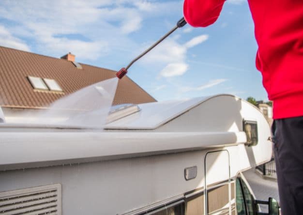 Roof & Wall Jet Wash